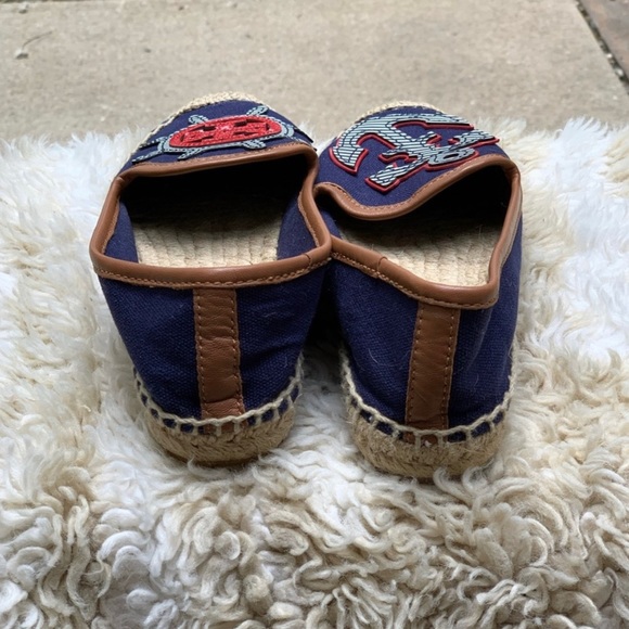 Tory Burch MARITIME Espadrille Flat 
Size: 5 US / 35 EU Navy Multi - Picture 6 of 7